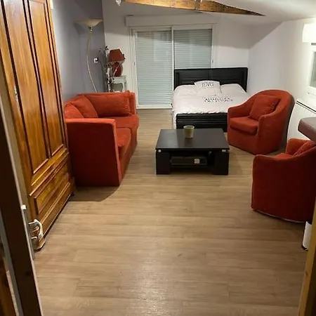 Apartment Rez De Maison Jardin